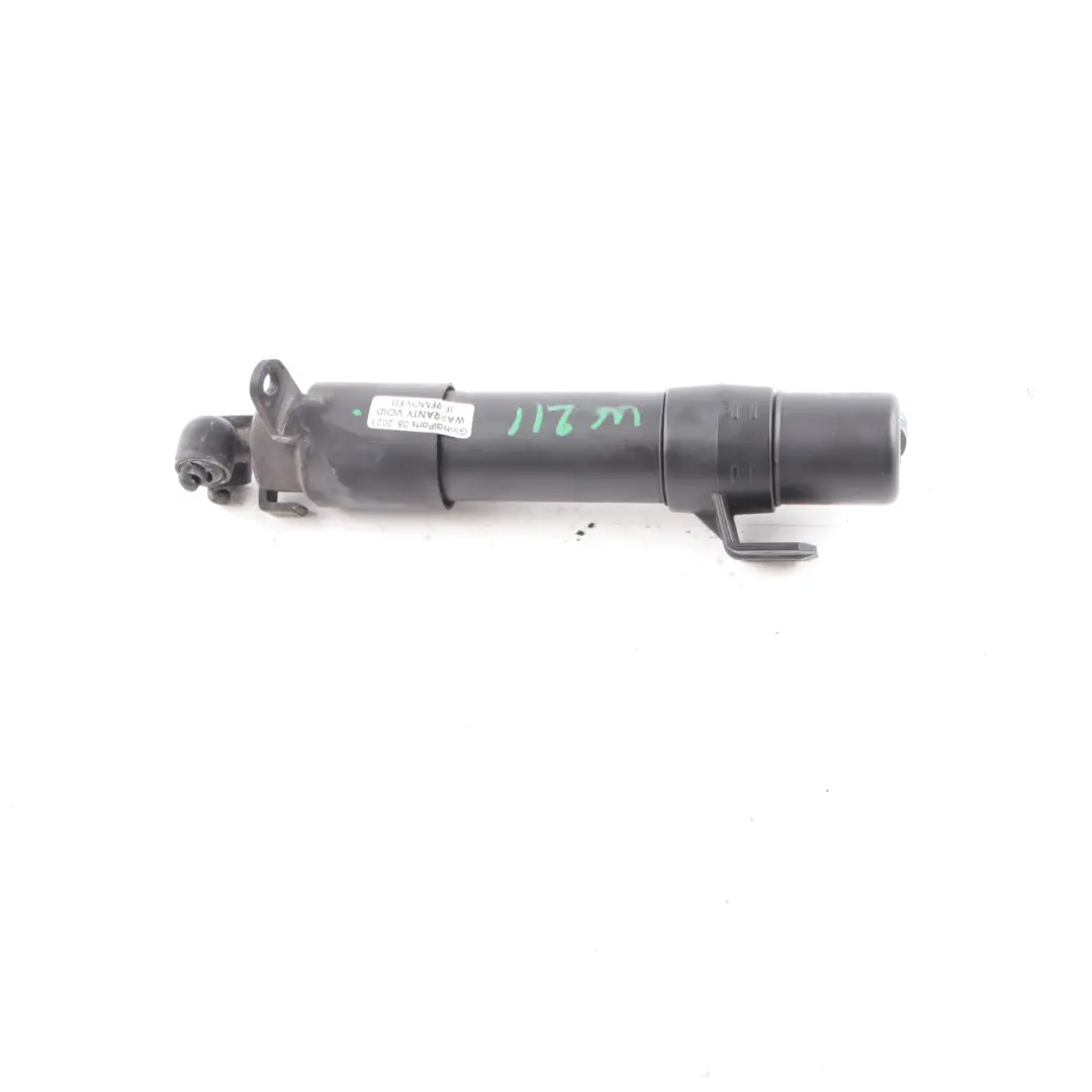 Ugello Lavafari Destro per Mercedes W211 S211 con numero di parte A2118602247 Mercedes W211 S211 Ugello Lavafari Destro - SKU A2118602247 - Numero di parte A2118602247