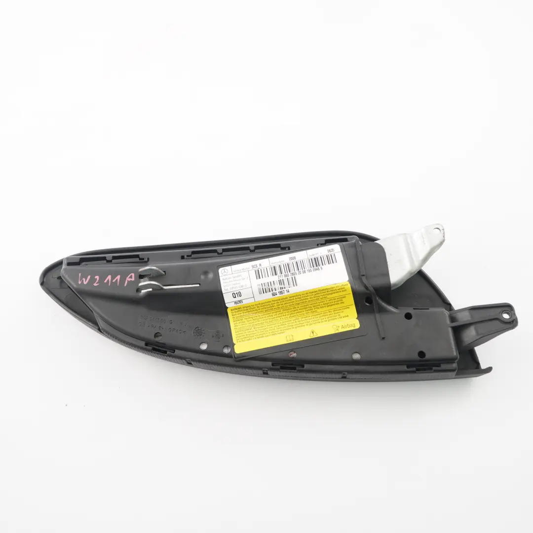 Airbag sedile Mercedes W211 W219 Airbag anteriore destro laterale per con numero di parte A2118602805 Airbag sedile Mercedes W211 W219 Airbag anteriore destro laterale - SKU A2118602805-1 - Numero di parte A2118602805