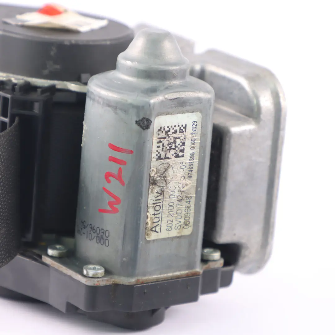 Mercedes W211 Limousine Obere Hinten Links Sicherheitsgurt Schwarz - SKU A2118604186 - Teilenummer A2118604186