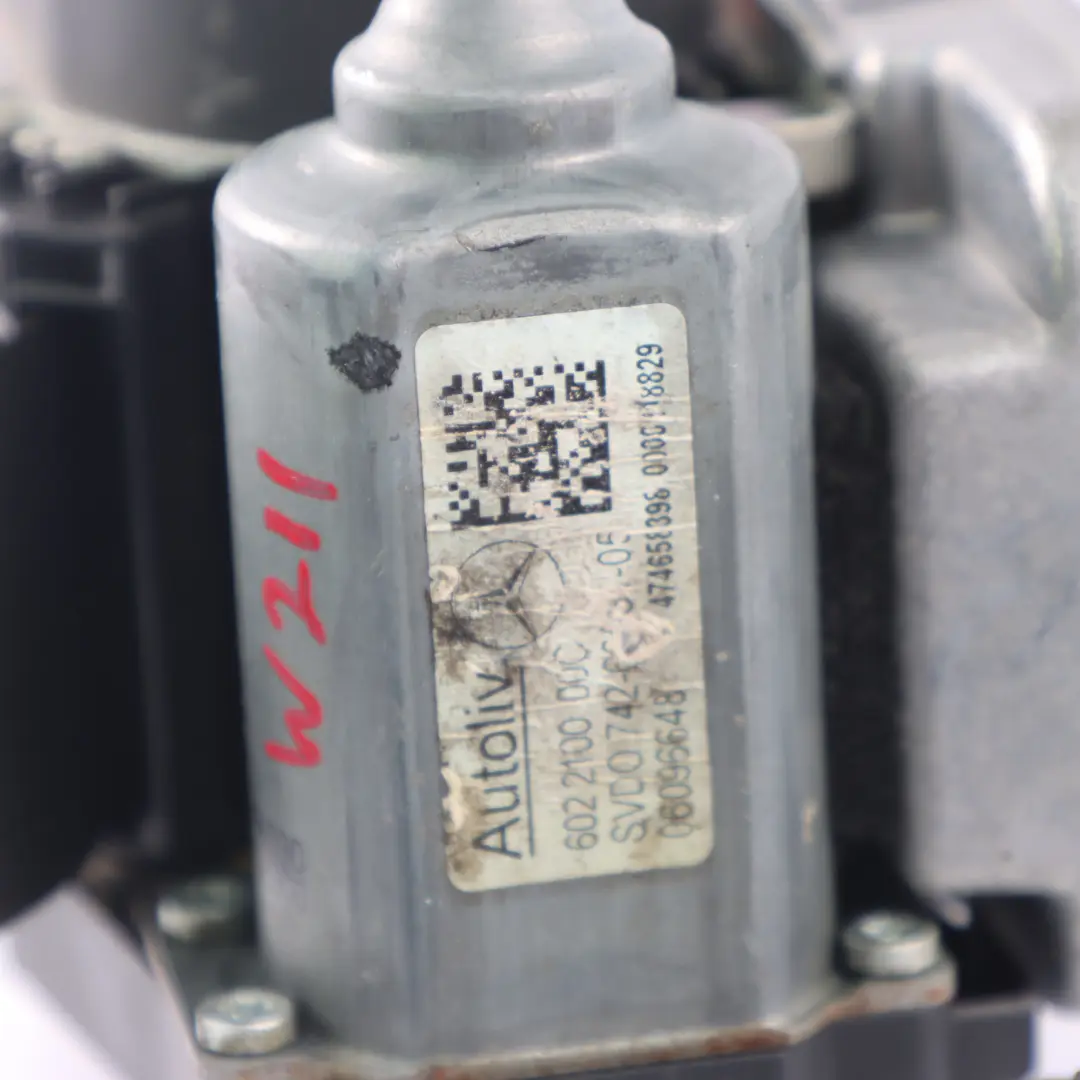 Mercedes W211 Saloon Ceinture de sécurité arrière gauche - SKU A2118604186 - Numéro de pièce A2118604186