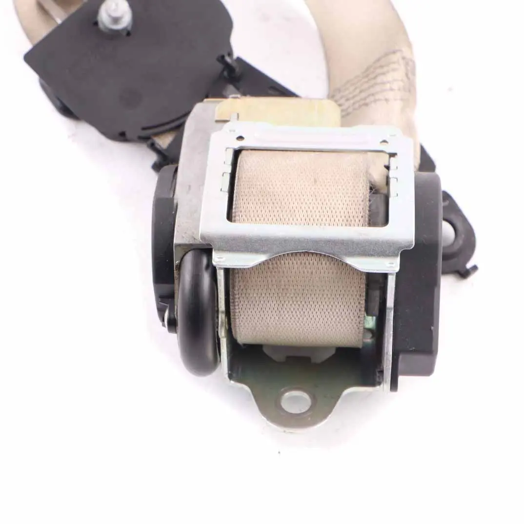 Belt Mercedes W211 CLS C219 Front Right O/S Seatbelt Beige to Seat with Part number A2118608085 Seat Belt Mercedes W211 CLS C219 Front Right O/S Seatbelt Beige - SKU A2118608085 - Part number A2118608085