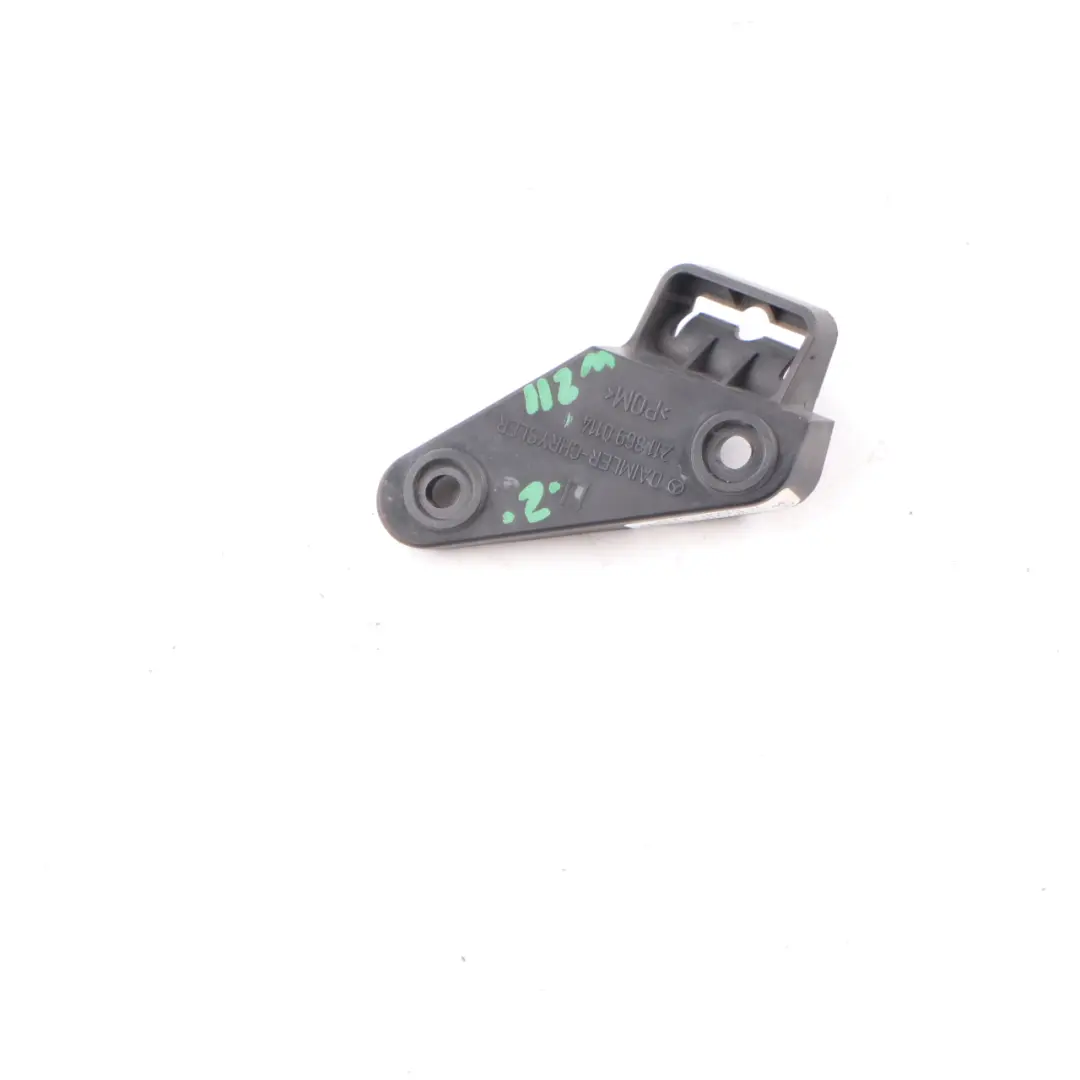 Mercedes W211 Lave-phares à jet d'eau Support de fixation - SKU A2118690114 - Numéro de pièce A2118690114