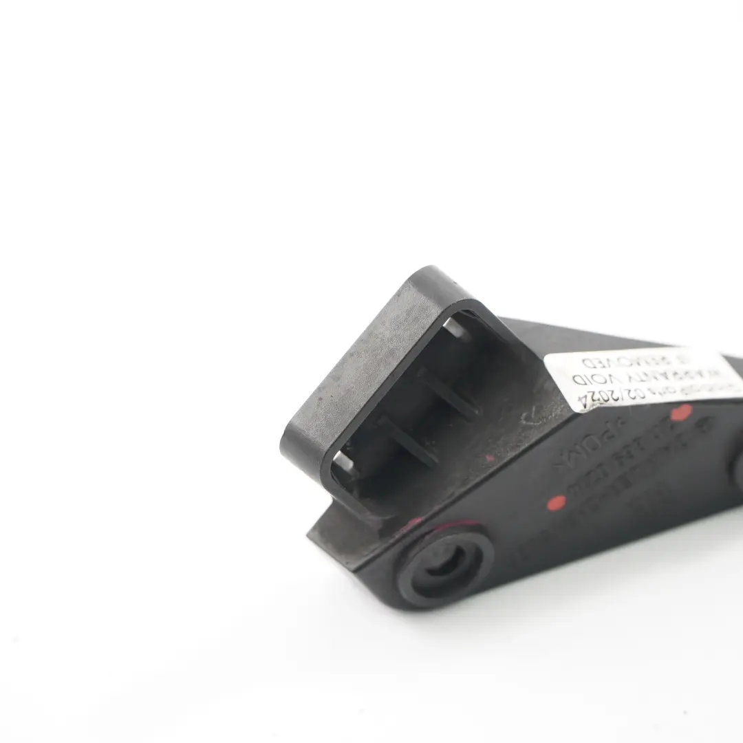 Support de lave-phares Spray pour phares pour Mercedes W211 à propos du numéro de pièce A2118690214 Mercedes W211 Support de lave-phares Spray pour phares - SKU A2118690214 - Numéro de pièce A2118690214