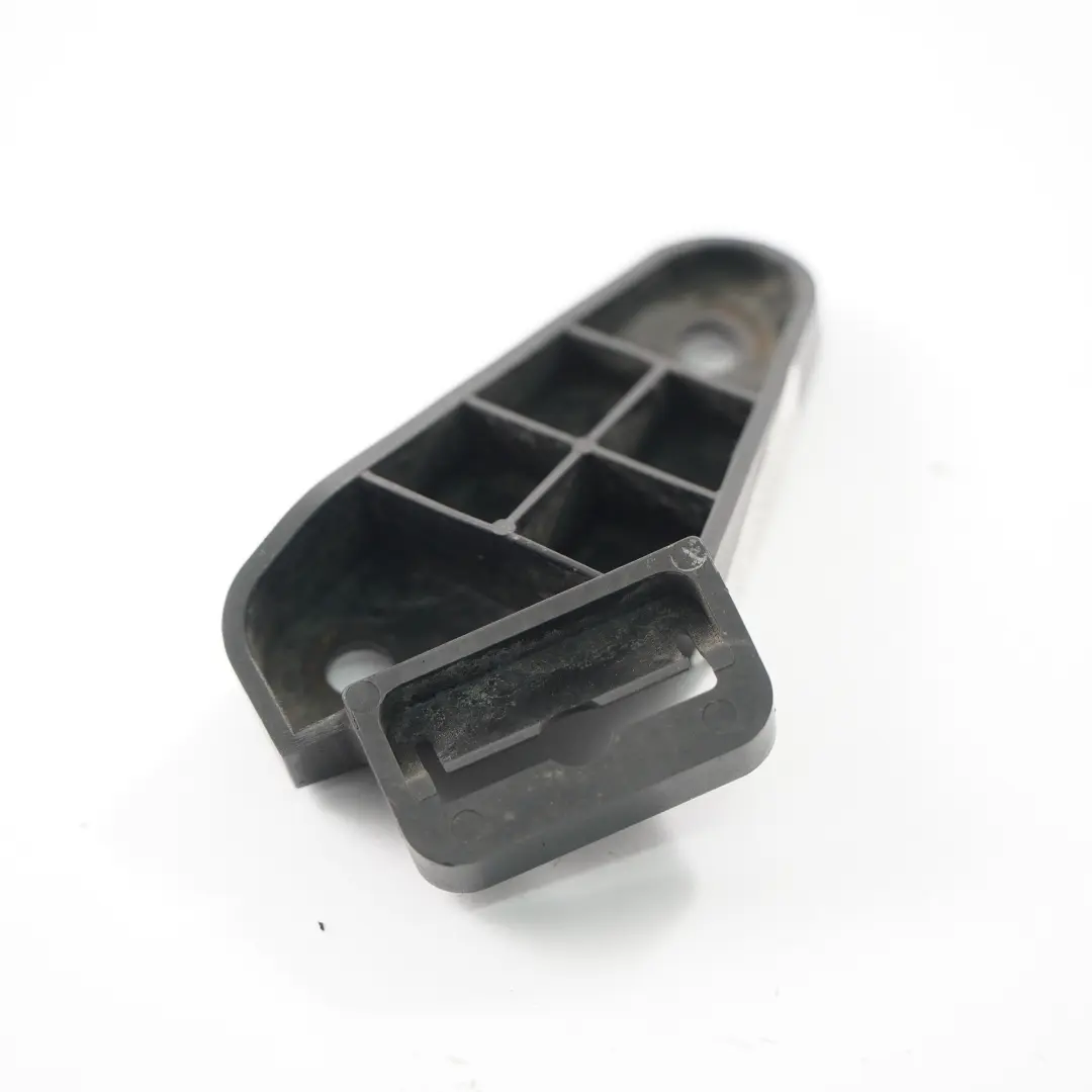 Support de lave-phares Spray pour phares pour Mercedes W211 à propos du numéro de pièce A2118690214 Mercedes W211 Support de lave-phares Spray pour phares - SKU A2118690214 - Numéro de pièce A2118690214