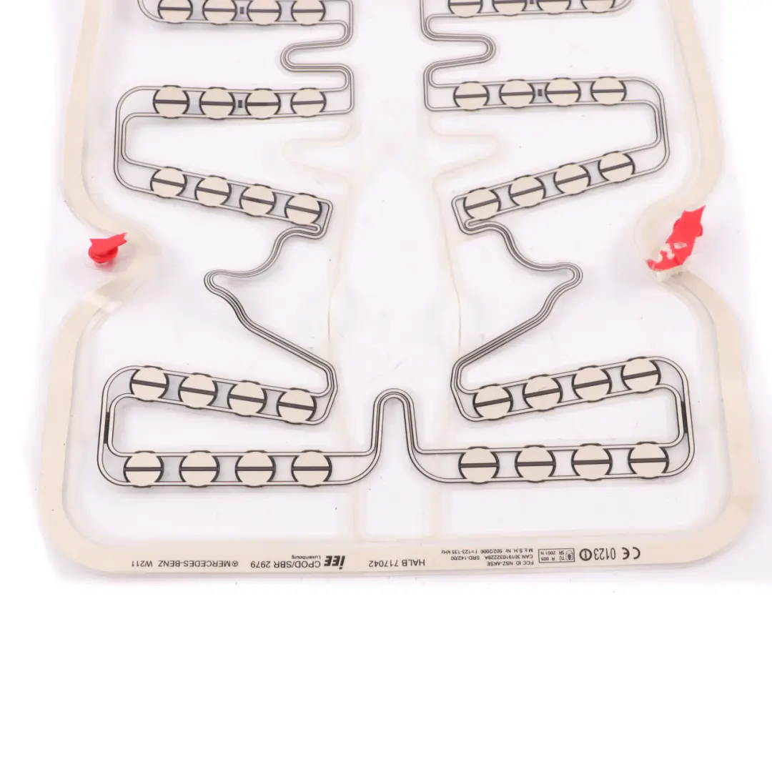 Occupancy Mat Sensore Sedile Passeggero Anteriore per Mercedes W211 con numero di parte A2118700610 Mercedes W211 Occupancy Mat Sensore Sedile Passeggero Anteriore - SKU A2118700610 - Numero di parte A2118700610