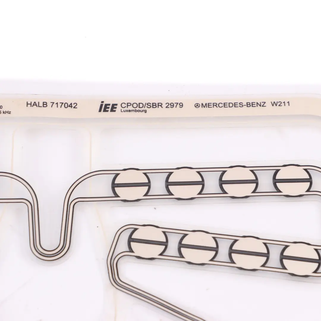 Matelas D'Occupation Siège Passager Avant Capteur pour Mercedes W211 à propos du numéro de pièce A2118700610 Mercedes W211 Matelas D'Occupation Siège Passager Avant Capteur - SKU A2118700610 - Numéro de pièce A2118700610