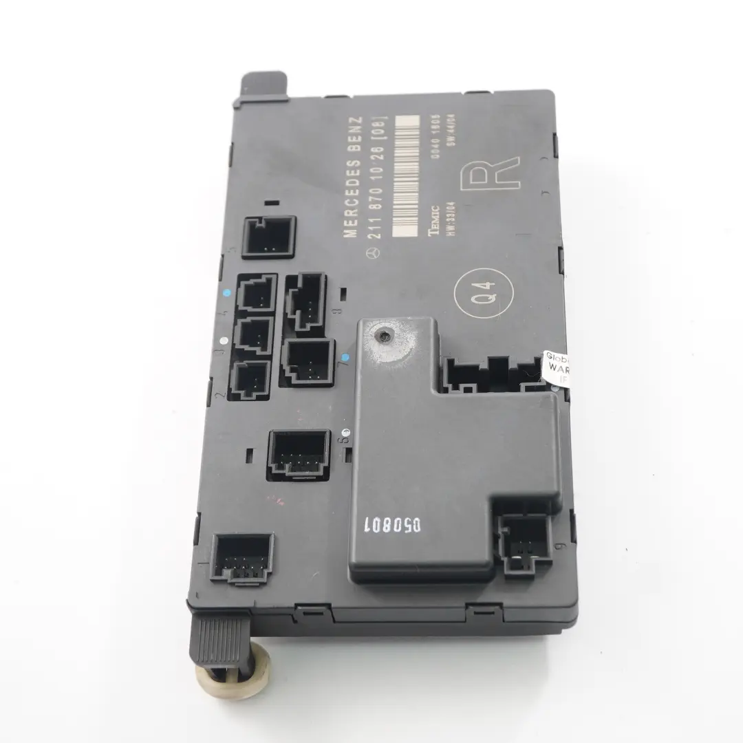 Módulo Puerta Delantera Derecha Unidad Control ECU para Mercedes W211 con número de pieza A2118701026 Mercedes W211 Módulo Puerta Delantera Derecha Unidad Control ECU - SKU A2118701026 - Número de pieza A2118701026