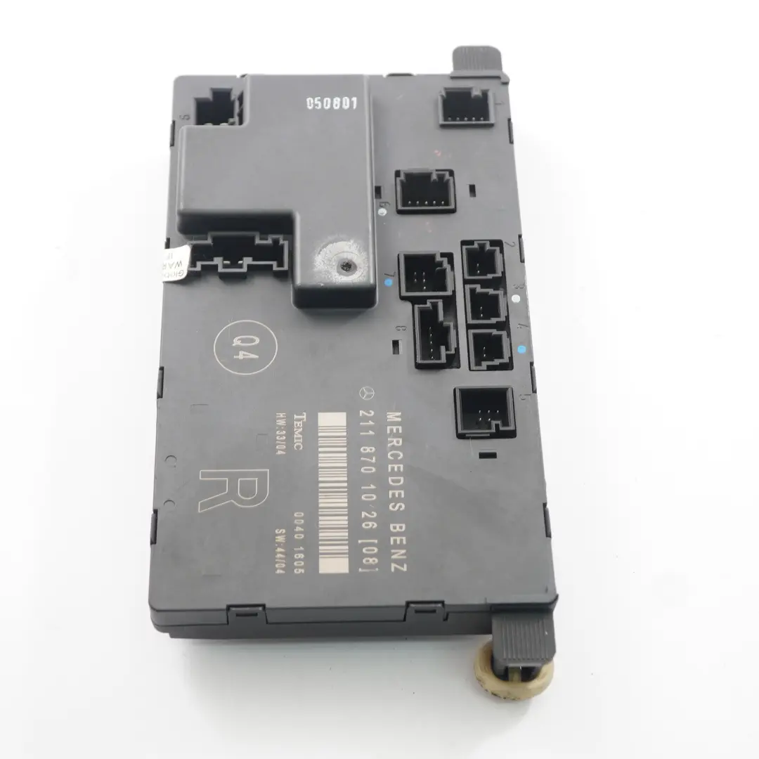 Mercedes W211 Module de porte avant droit Unité de contrôle ECU - SKU A2118701026 - Numéro de pièce A2118701026