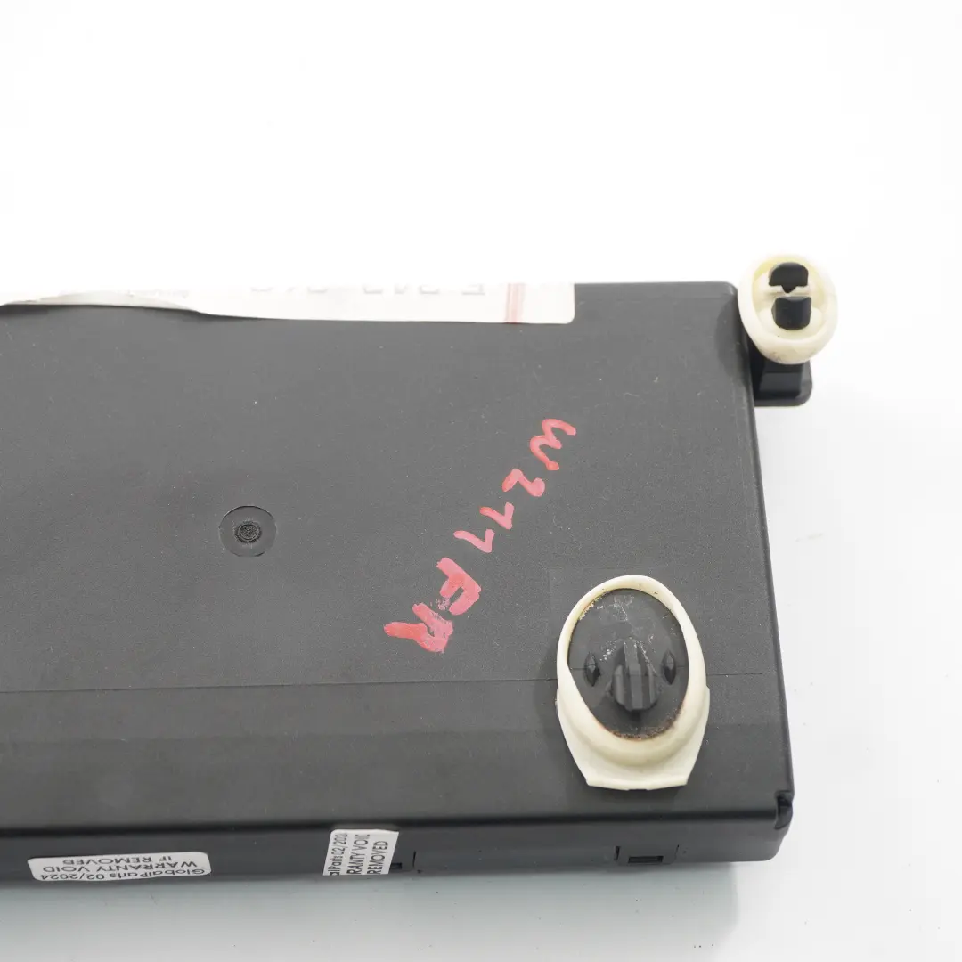 Door Module Front Right O/S Control Unit ECU to Mercedes W211 with Part number A2118701026 Mercedes W211 Door Module Front Right O/S Control Unit ECU - SKU A2118701026 - Part number A2118701026