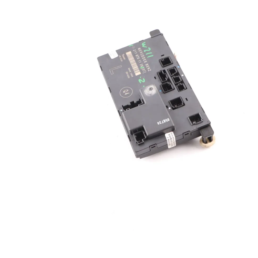Porta anteriore conducente sinistra Modulo controllo per Mercedes W211 con numero di parte A2118701126 Mercedes W211 Porta anteriore conducente sinistra Modulo controllo - SKU A2118701126 - Numero di parte A2118701126