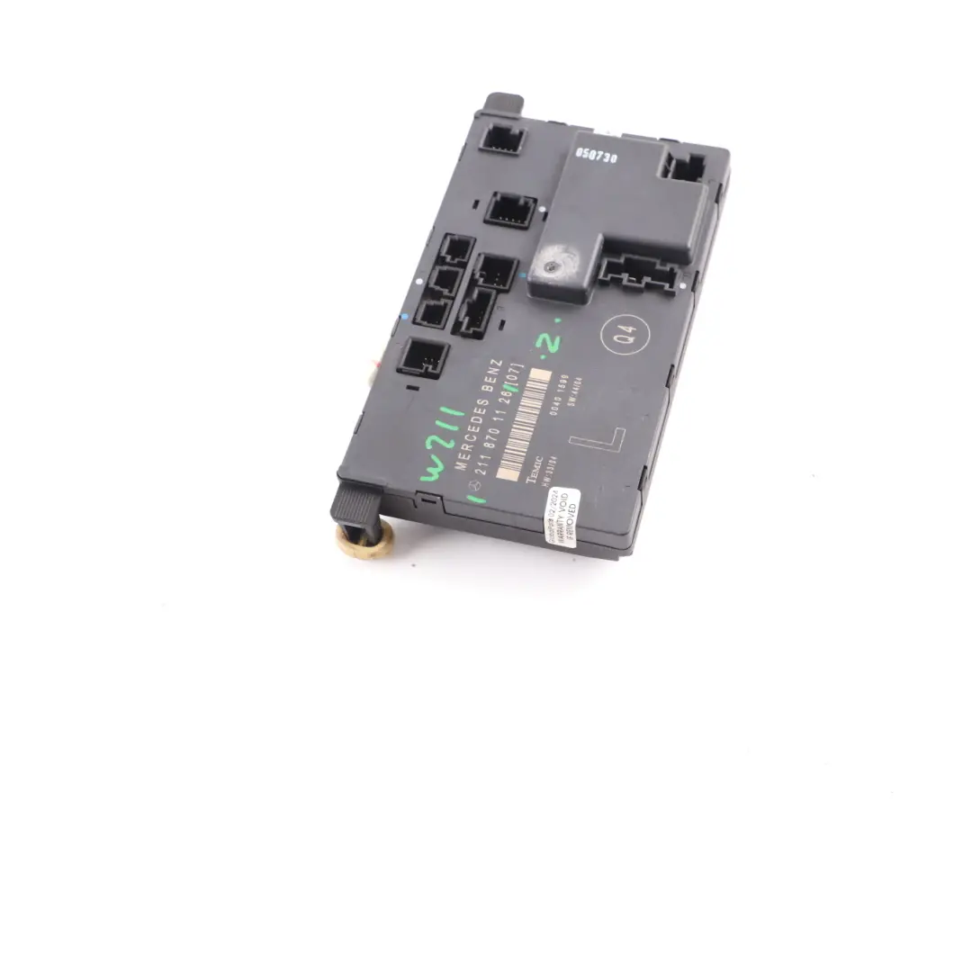 Mercedes W211 Puerta Delantera Conductor Izquierda Módulo De Control - SKU A2118701126 - Número de pieza A2118701126