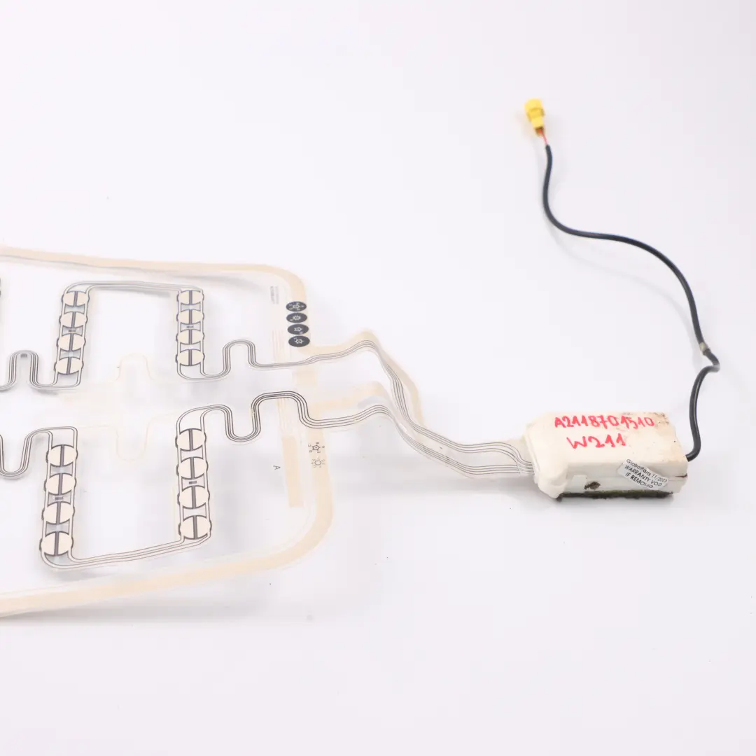 Mercedes W211 Alfombrilla Ocupación Asiento Delantero Sensor Módulo - SKU A2118701510 - Número de pieza A2118701510