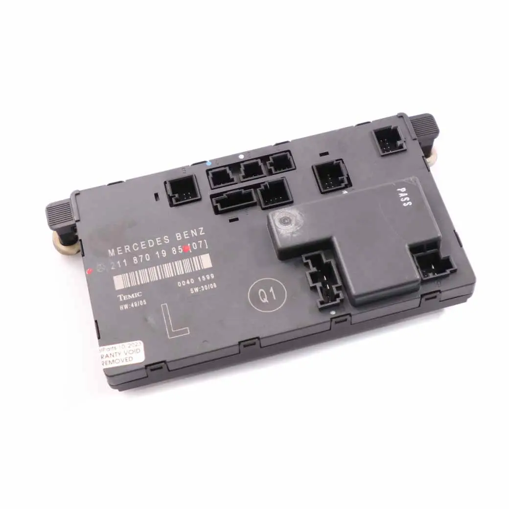 Módulo puerta delantera izquierda Unidad control ECU para Mercedes W211 con número de pieza A2118701985 Mercedes W211 Módulo puerta delantera izquierda Unidad control ECU - SKU A2118701985 - Número de pieza A2118701985