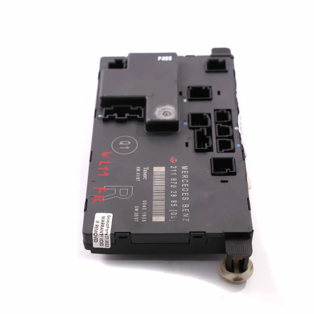Module de porte avant droit Unité de contrôle ECU pour Mercedes W211 à propos du numéro de pièce A2118702885 Mercedes W211 Module de porte avant droit Unité de contrôle ECU - SKU A2118702885 - Numéro de pièce A2118702885