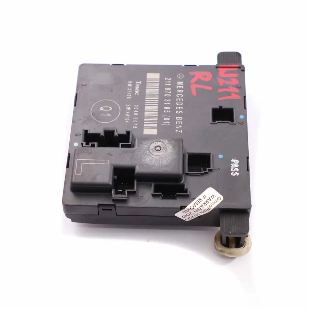 Modulo porta posteriore sinistra Unità controllo ECU per Mercedes W211 con numero di parte A2118703185 Mercedes W211 Modulo porta posteriore sinistra Unità controllo ECU - SKU A2118703185 - Numero di parte A2118703185