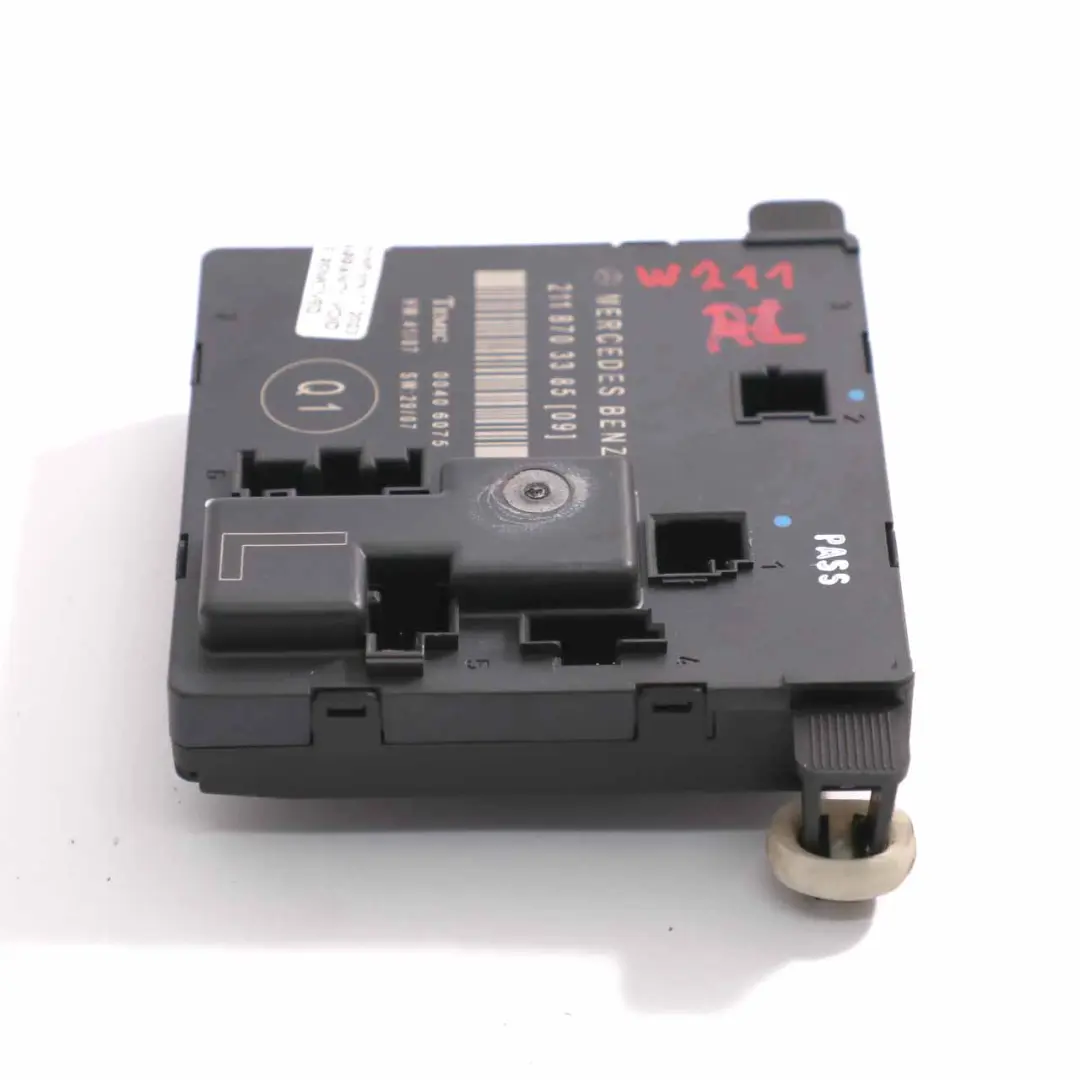 Module de porte arrière gauche Unité de contrôle ECU pour Mercedes W211 à propos du numéro de pièce A2118703385 Mercedes W211 Module de porte arrière gauche Unité de contrôle ECU - SKU A2118703385 - Numéro de pièce A2118703385