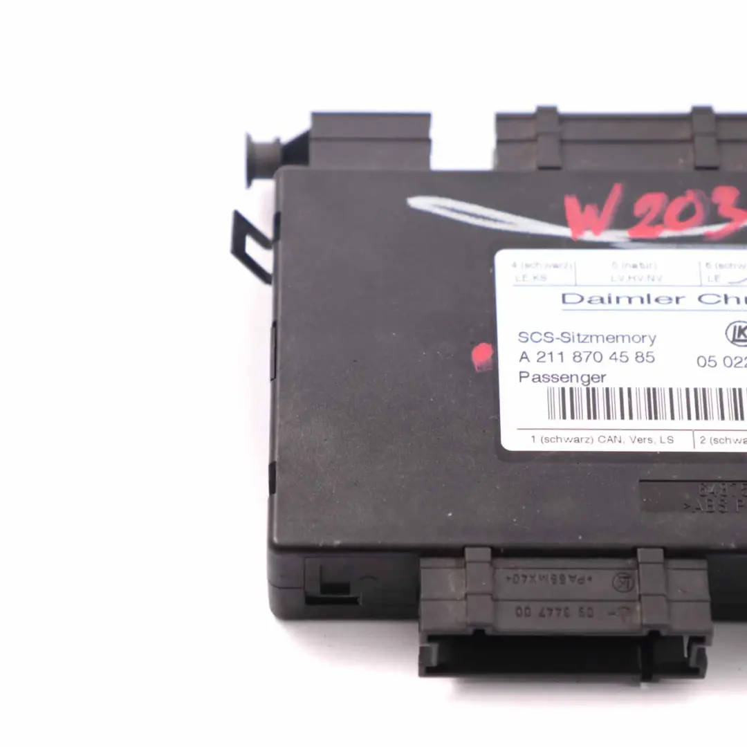 Module Mercedes W164 W203 W211 C219 Front Memory Control Unit to Seat with Part number A2118704585 Seat Module Mercedes W164 W203 W211 C219 Front Memory Control Unit - SKU A2118704585 - Part number A2118704585
