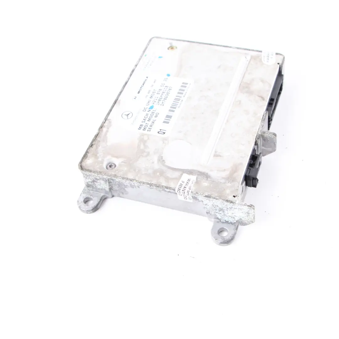 W219 Motorola Telefonsteuerungsmodul DC UHI MOST für Mercedes mit Teilenummer A2118705526 Mercedes W219 Motorola Telefonsteuerungsmodul DC UHI MOST - SKU A2118705526 - Teilenummer A2118705526