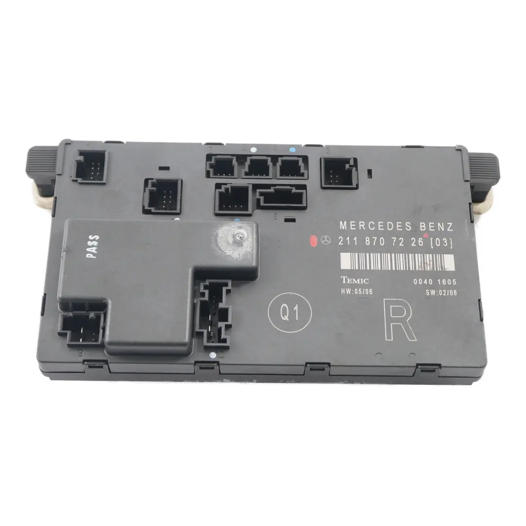 Module de porte avant droit Unité de contrôle ECU pour Mercedes W211 à propos du numéro de pièce A2118707226 Mercedes W211 Module de porte avant droit Unité de contrôle ECU - SKU A2118707226 - Numéro de pièce A2118707226