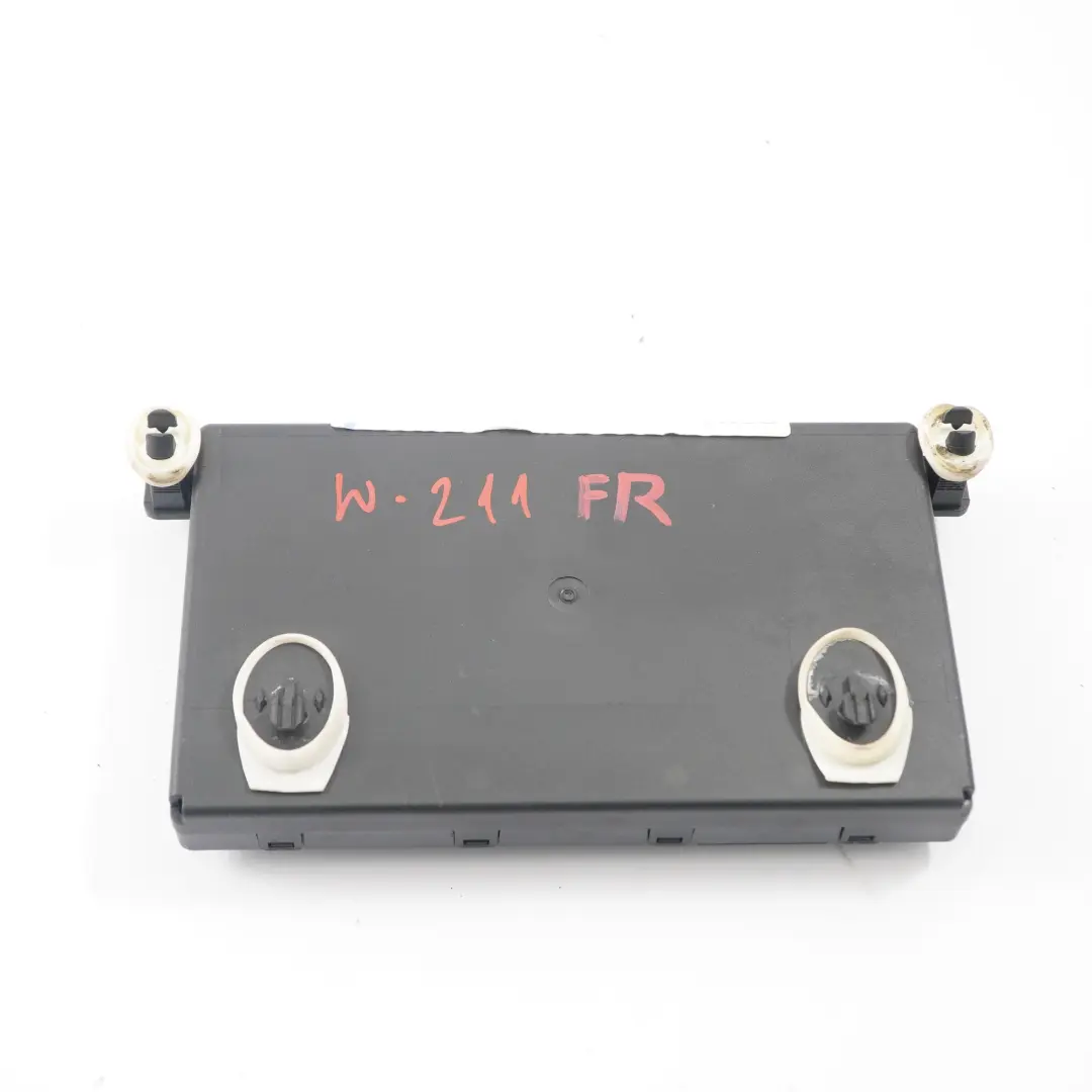 Modulo porta anteriore destra Unità di controllo ECU per Mercedes W211 con numero di parte A2118707226 Mercedes W211 Modulo porta anteriore destra Unità di controllo ECU - SKU A2118707226 - Numero di parte A2118707226