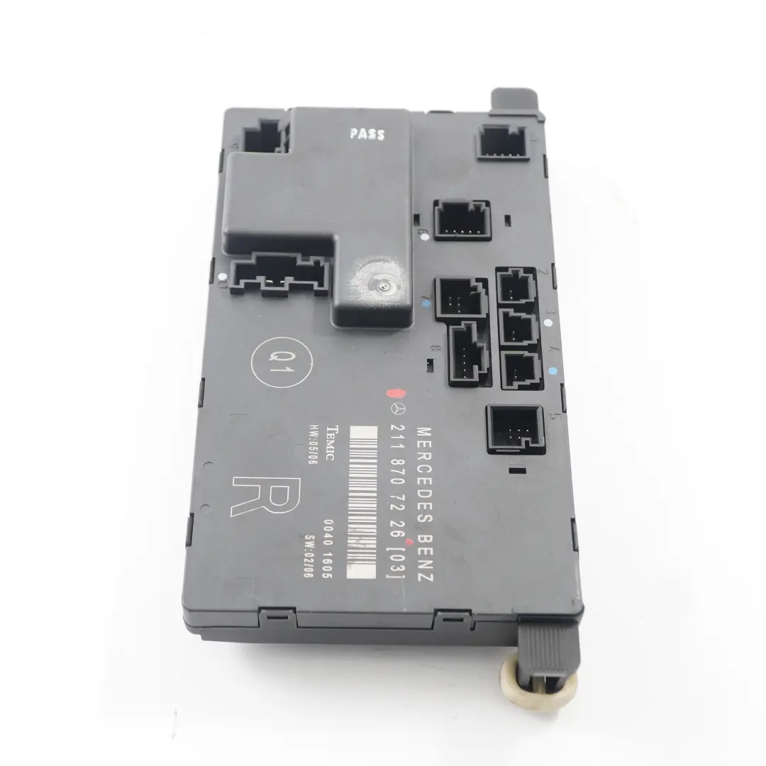 Modulo porta anteriore destra Unità di controllo ECU per Mercedes W211 con numero di parte A2118707226 Mercedes W211 Modulo porta anteriore destra Unità di controllo ECU - SKU A2118707226 - Numero di parte A2118707226