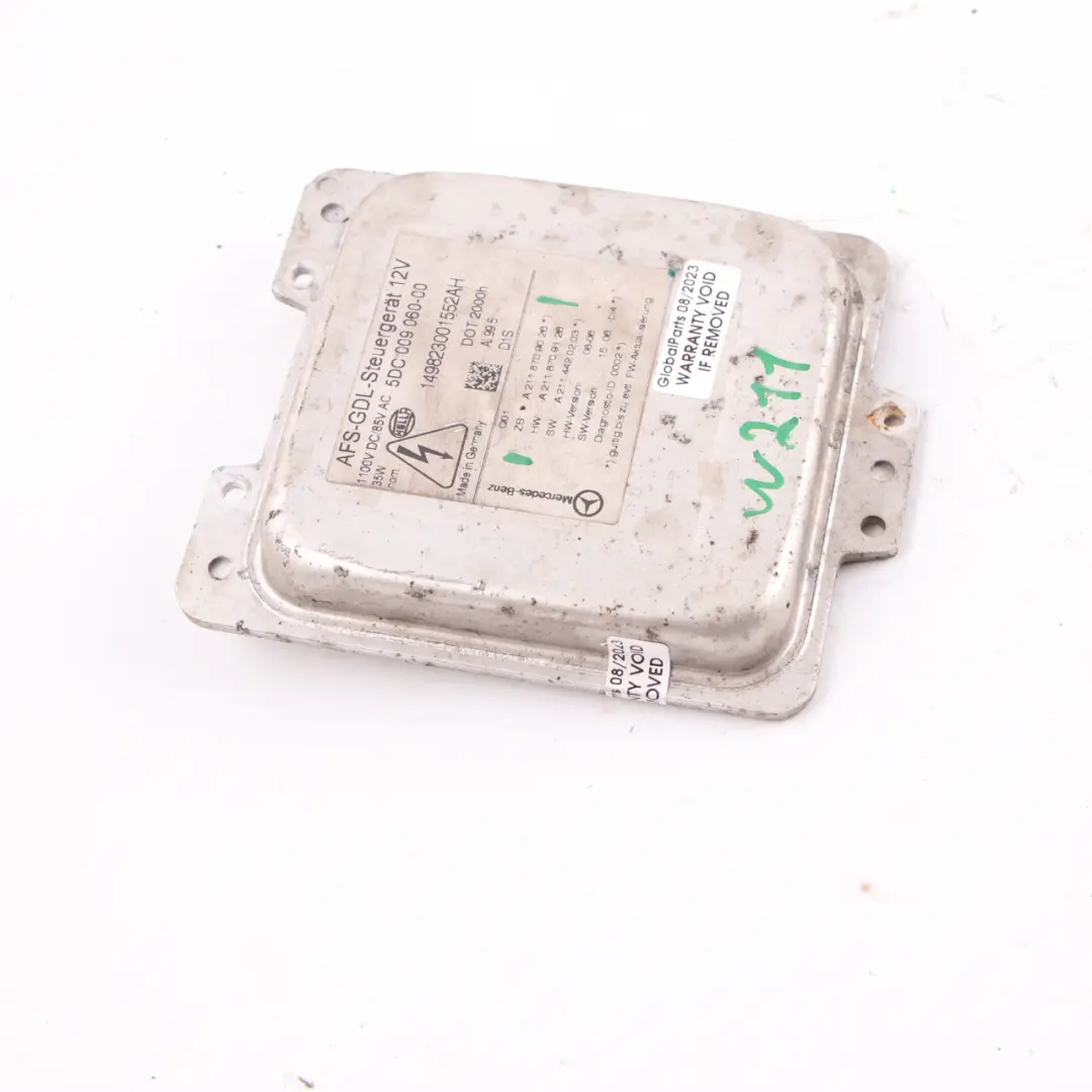 Unità di controllo Xenon Modulo reattore fari Hella 5DC009060-00 per Mercedes W211 con numero di parte A2118709026 Mercedes W211 Unità di controllo Xenon Modulo reattore fari Hella 5DC009060-00 - SKU A2118709026 - Numero di parte A2118709026