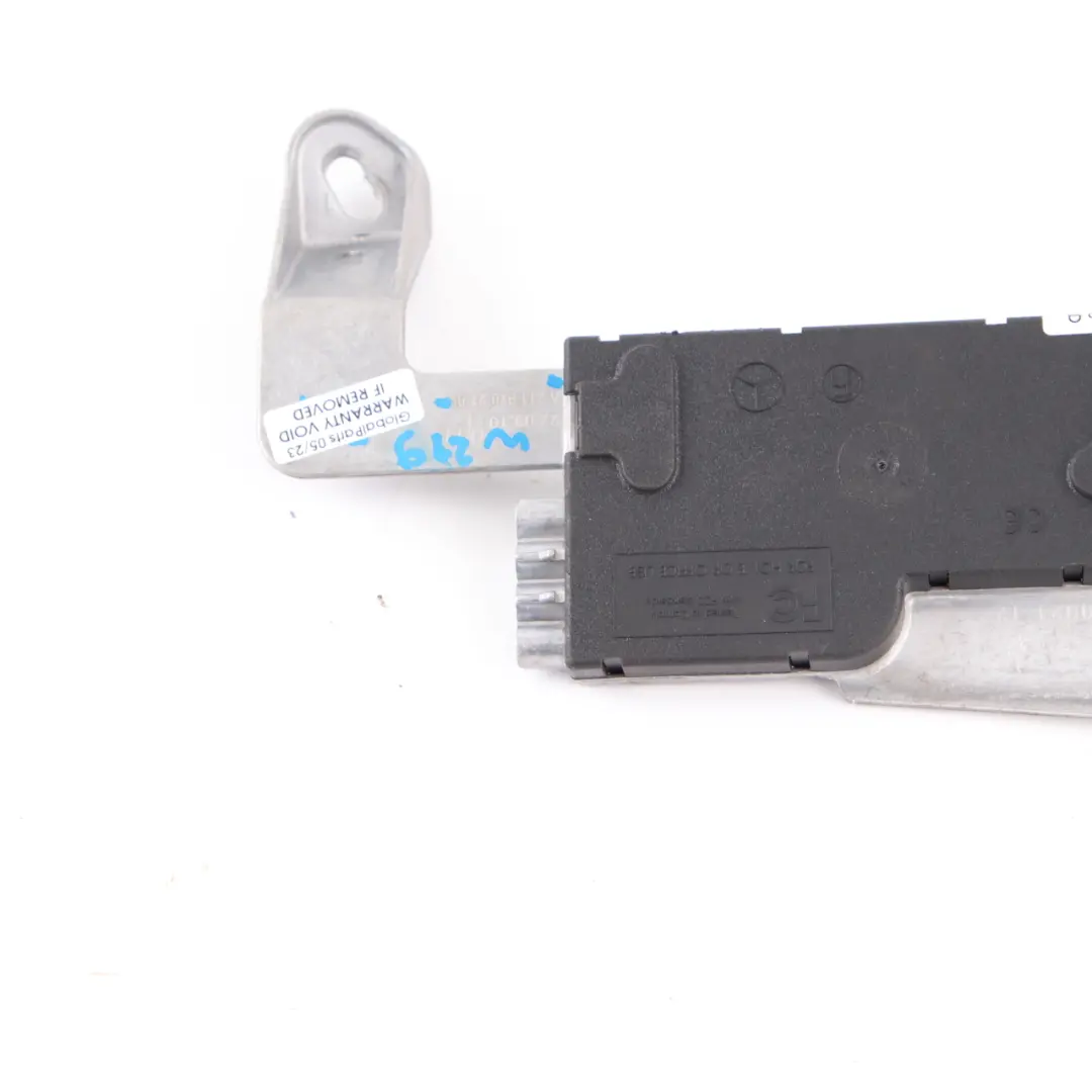 Mercedes CLS W219 Antenna Amplificatore Modulo Antenna Destro - SKU A2118709189 - Numero di parte A2118709189