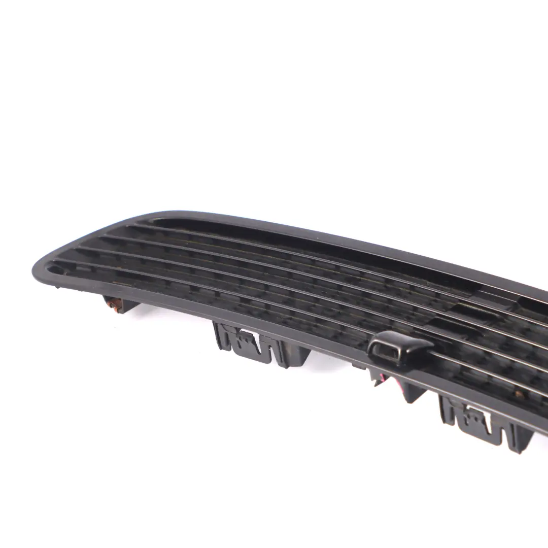 Mercedes W211 Capot Panneau d'air Grille Jets lavage Noir obsidien - SKU A2118800005-OB - Numéro de pièce A2118800005