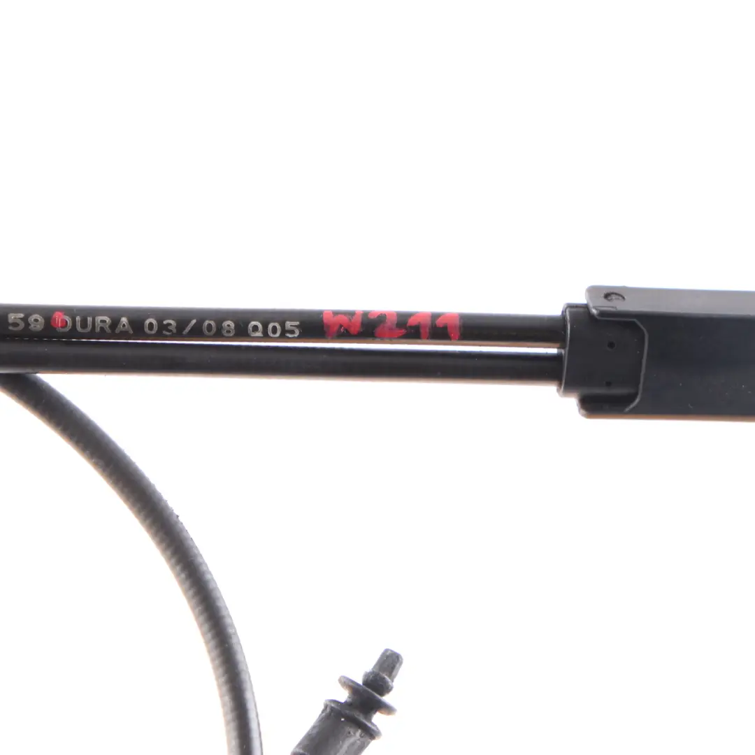 Capó Cable de liberación para Mercedes S211 W211 con número de pieza A2118800159 Mercedes S211 W211 Capó Cable de liberación - SKU A2118800159 - Número de pieza A2118800159