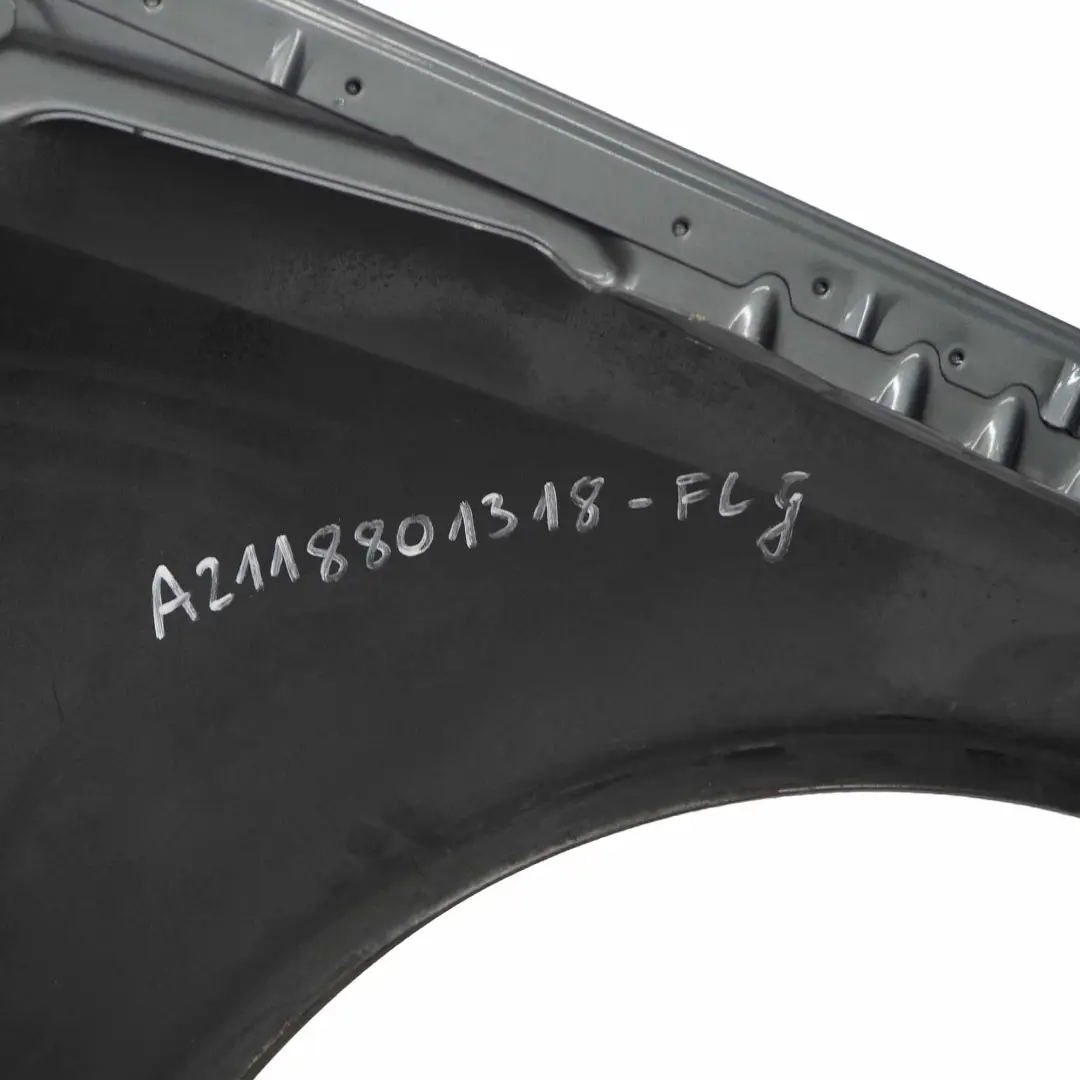 Mercedes W211 Panel de ala Delantero Izquierdo Lado Fender Flint Grey - 368 - SKU A2118801318-FLG - Número de pieza A2118801318