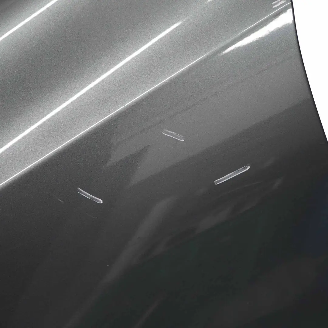 Panneau d'aile avant gauche Flint Grey Metallic - 368 pour Mercedes W211 à propos du numéro de pièce A2118801318 Mercedes W211 Panneau d'aile avant gauche Flint Grey Metallic - 368 - SKU A2118801318-FLG - Numéro de pièce A2118801318