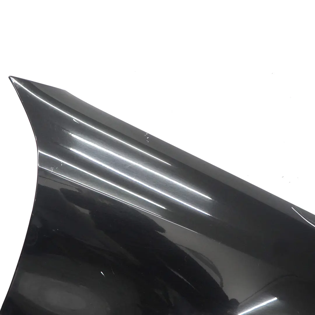 Panel Lateral Delantero Derecho Guardabarros Negro Obsidiana - 197 para Mercedes W211 con número de pieza A2118801418 Mercedes W211 Panel Lateral Delantero Derecho Guardabarros Negro Obsidiana - 197 - SKU A2118801418-OB1 - Número de pieza A2118801418