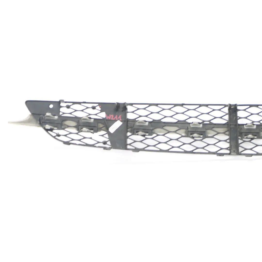 Mercedes W211 Paraurti anteriore Griglia Avantgarde inferiore - SKU A2118850553 - Numero di parte A2118850553