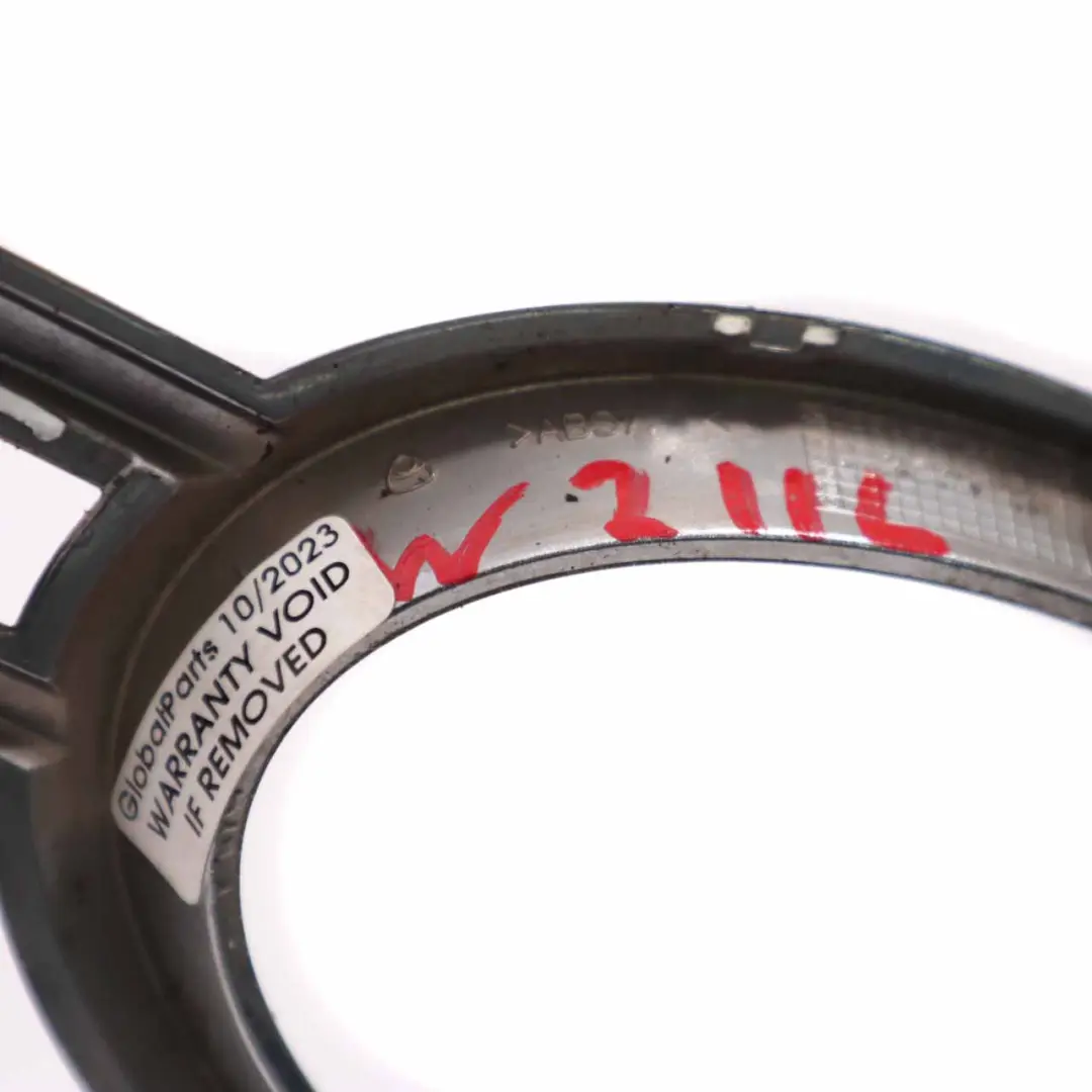 Paraurti anteriore Fendinebbia Sinistro finiture per Mercedes W211 con numero di parte A2118851174 Mercedes W211 Paraurti anteriore Fendinebbia Sinistro finiture - SKU A2118851174 - Numero di parte A2118851174