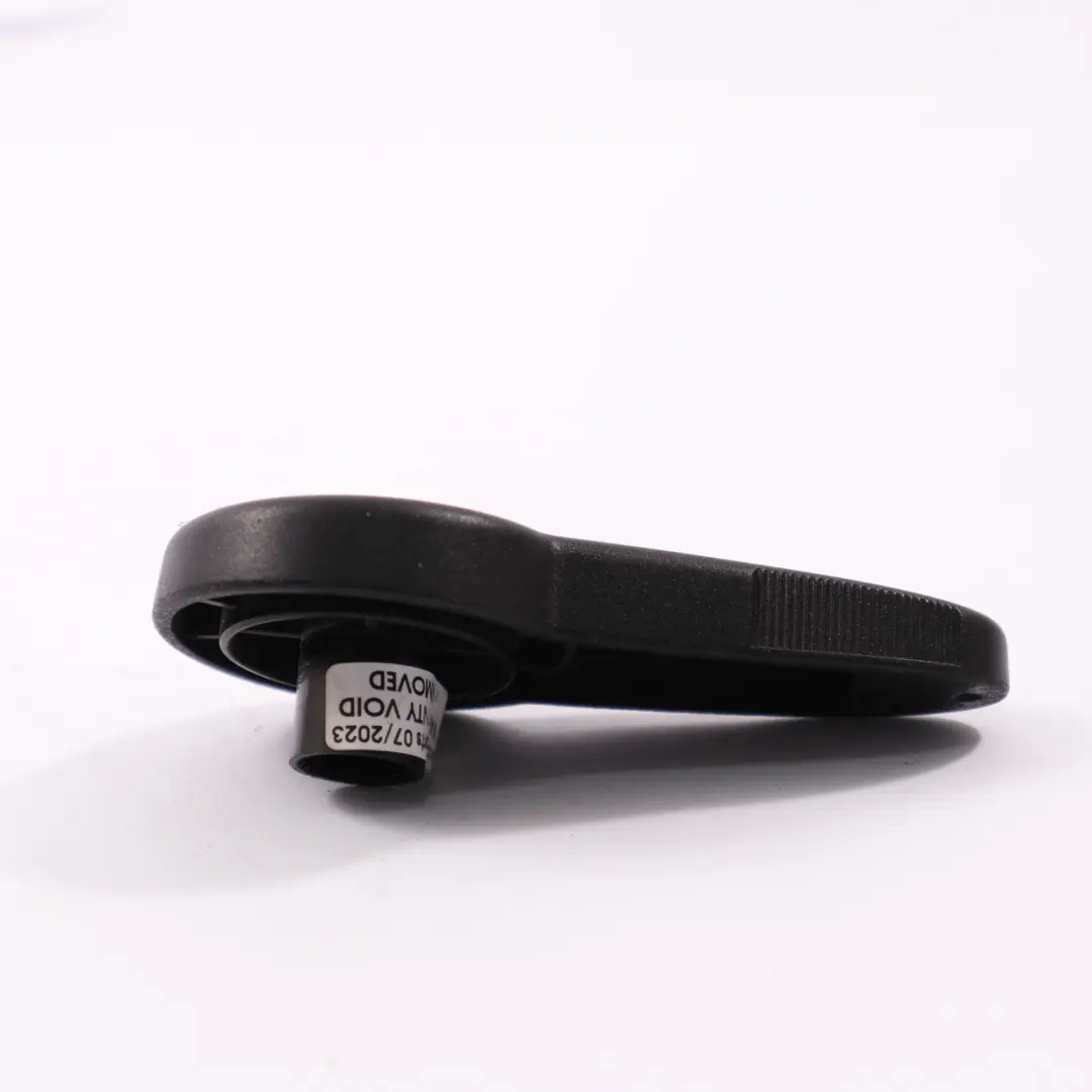 Maniglia sedile Mercedes W211 C219 regolazione anteriore sinistra per con numero di parte A2119180134 Maniglia sedile Mercedes W211 C219 regolazione anteriore sinistra - SKU A2119180134 - Numero di parte A2119180134