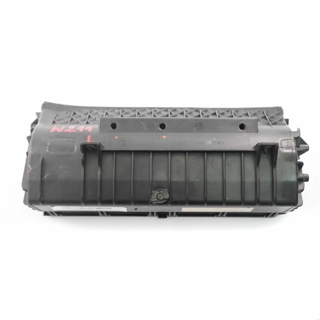 Scatola Portaoggetti Sedili Mercedes W211 CLS W219 Scomparto Anteriore Sinistro per con numero di parte A2119190173 Scatola Portaoggetti Sedili Mercedes W211 CLS W219 Scomparto Anteriore Sinistro - SKU A2119190173 - Numero di parte A2119190173