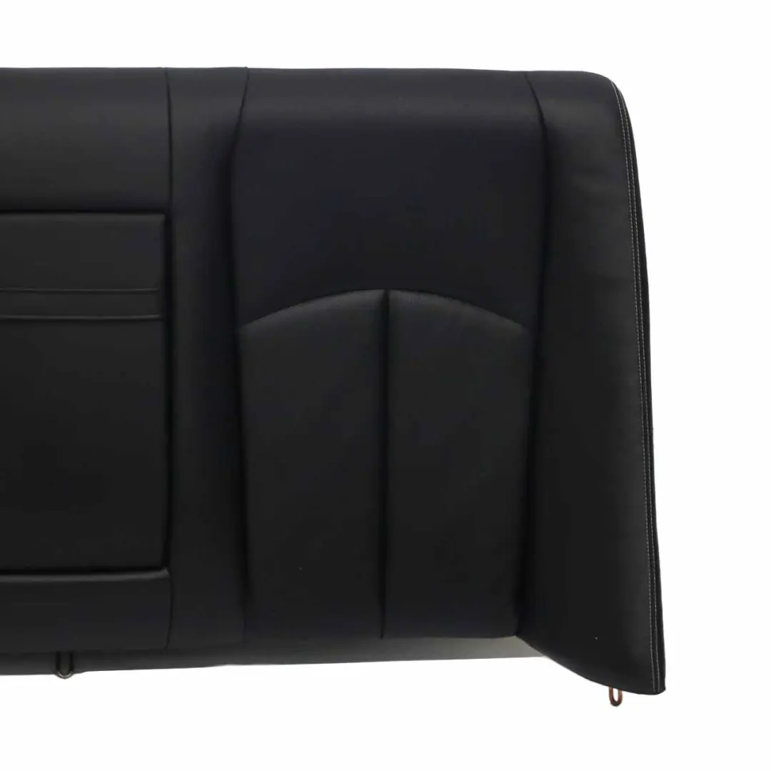 Funda Respaldo Asiento Trasero Negro Imitación Cuero Artico para Mercedes W211 con número de pieza A2119201591 Mercedes W211 Funda Respaldo Asiento Trasero Negro Imitación Cuero Artico - SKU A2119201591 - Número de pieza A2119201591