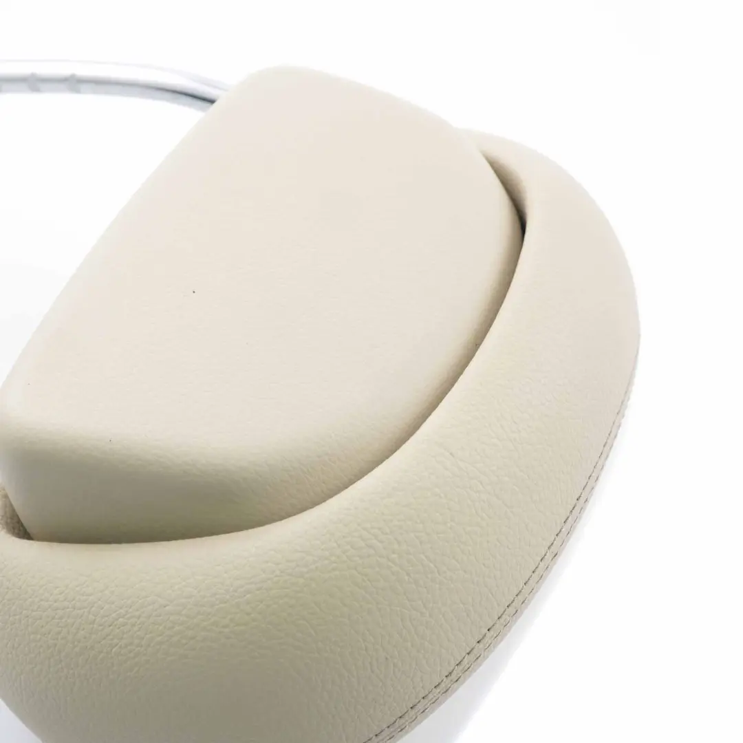 Appui-tête de siège avant gauche droite Appui-tête en cuir beige pour Mercedes W211 à propos du numéro de pièce A2119707550 Mercedes W211 Appui-tête de siège avant gauche droite Appui-tête en cuir beige - SKU A2119707550 - Numéro de pièce A2119707550