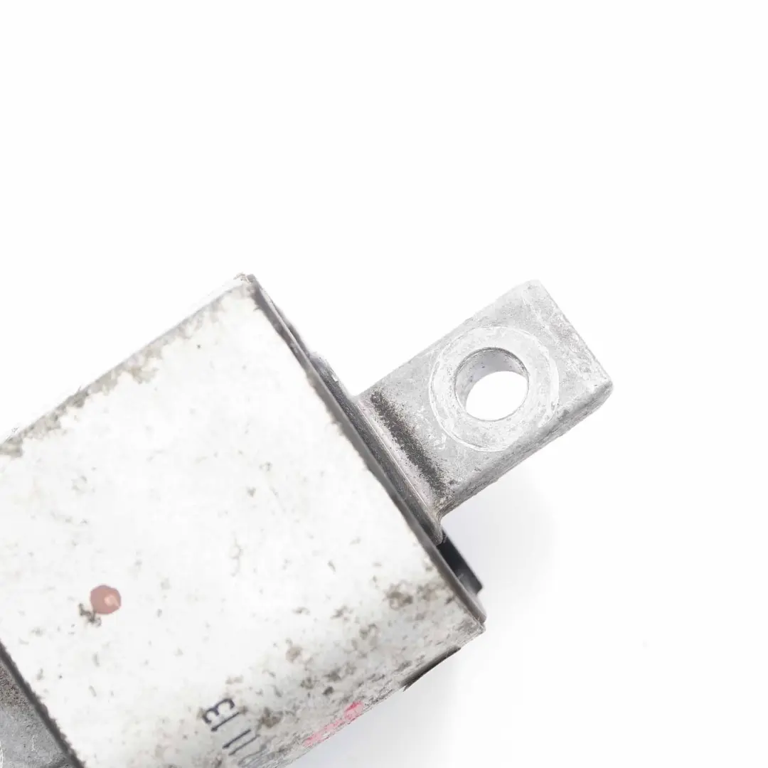 OM651 Łapa Poduszka Silnika Skrzyni do Mercedes W212 o numerze A2122401818 Mercedes W212 OM651 Łapa Poduszka Silnika Skrzyni - SKU A2122401818 - Numer Części A2122401818