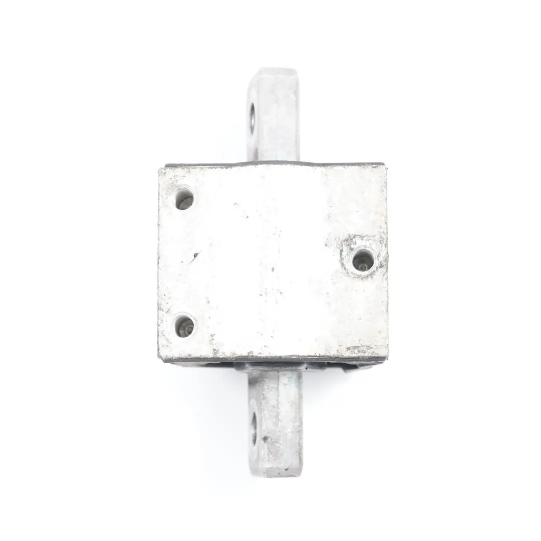  Soporte caja cambios del motor Mercedes W212 Diesel OM651 Soporte de soporte - SKU A2122401818 - Número de pieza A2122401818