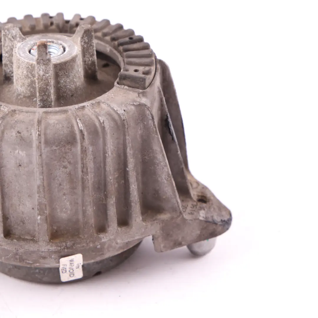 Mount Mercedes W212 Diesel OM651 Right O/S Support Holder to Engine with Part number A2122401917 Engine Mount Mercedes W212 Diesel OM651 Right O/S Support Holder - SKU A2122401917 - Part number A2122401917