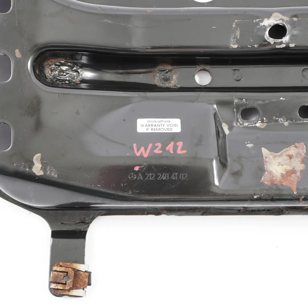 Mercedes W212 C218 Motorhalterung Hinten Halter Halterung - SKU A2122404102 - Teilenummer A2122404102