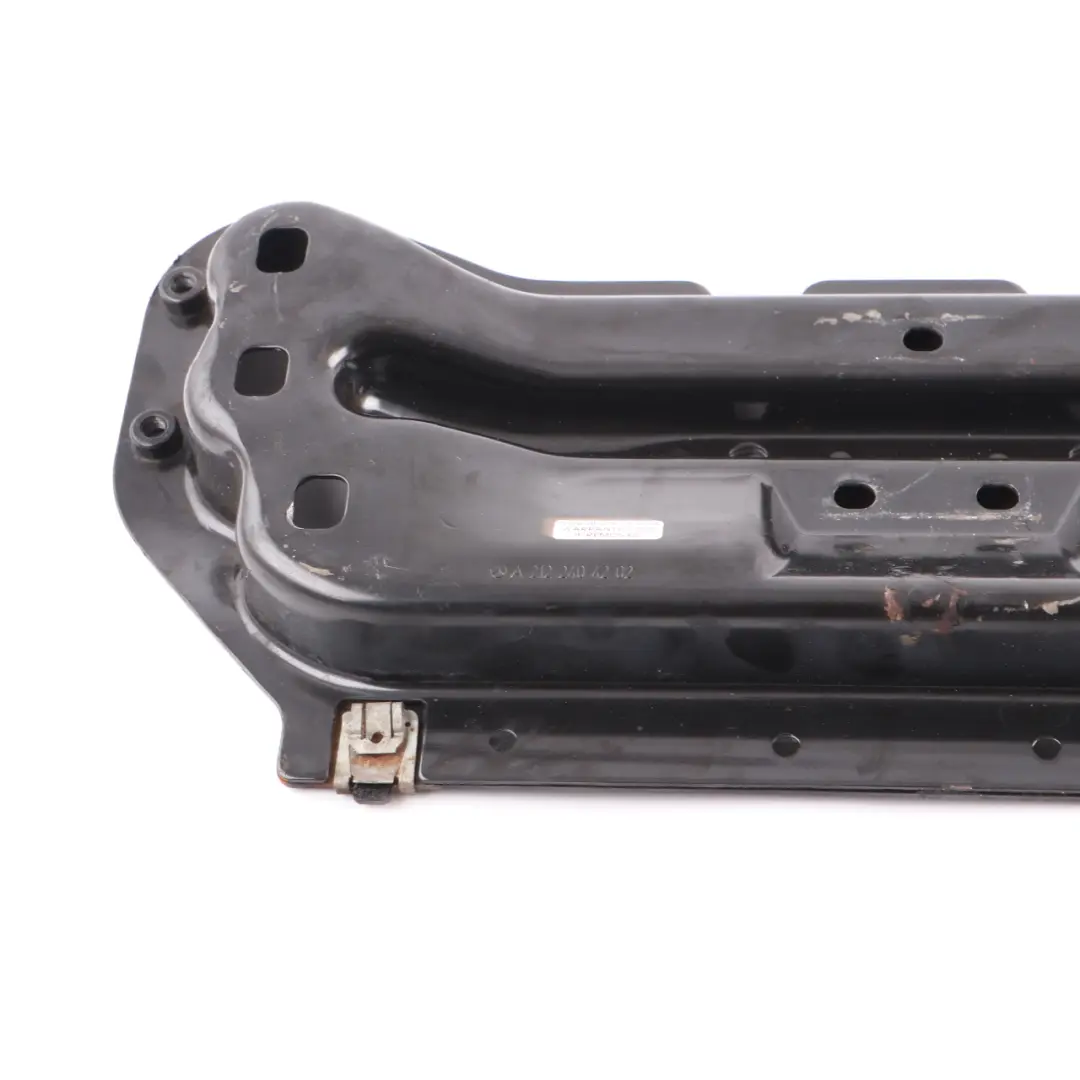 OM651 Soporte Motor Transmisión Caja Cambios para Mercedes W212 con número de pieza A2122404202 Mercedes W212 OM651 Soporte Motor Transmisión Caja Cambios - SKU A2122404202 - Número de pieza A2122404202