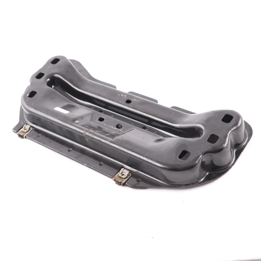 Mount Mercedes W212 OM651 Gearbox Transmission Support to Engine with Part number A2122404202 Engine Mount Mercedes W212 OM651 Gearbox Transmission Support - SKU A2122404202 - Part number A2122404202