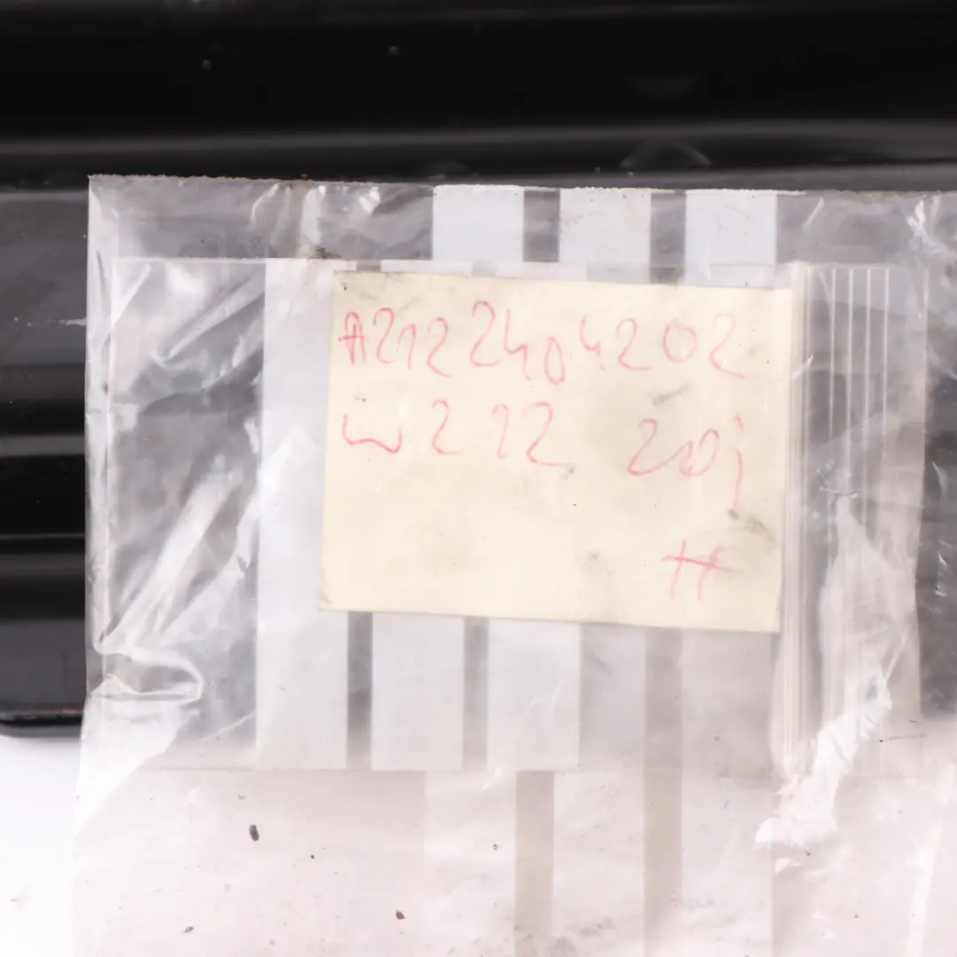 Mount Mercedes W212 OM651 Gearbox Transmission Support to Engine with Part number A2122404202 Engine Mount Mercedes W212 OM651 Gearbox Transmission Support - SKU A2122404202 - Part number A2122404202