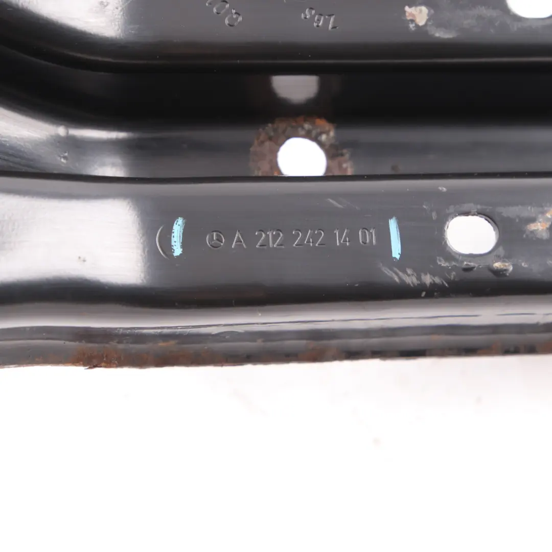 Gearbox Mount Mercedes W212 Transmission Support Bracket Holder to with Part number A2122421401 Gearbox Mount Mercedes W212 Transmission Support Bracket Holder - SKU A2122421401 - Part number A2122421401