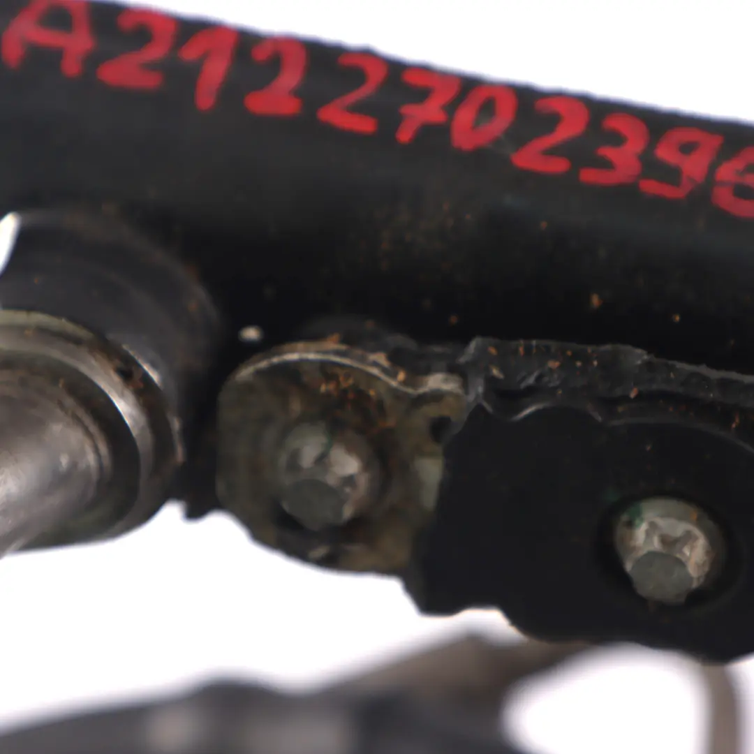  Conduite d'huile Mercedes W212 Petrol OM271 Tuyau refroidissement d'huile moteur - SKU A2122702396 - Numéro de pièce A2122702396