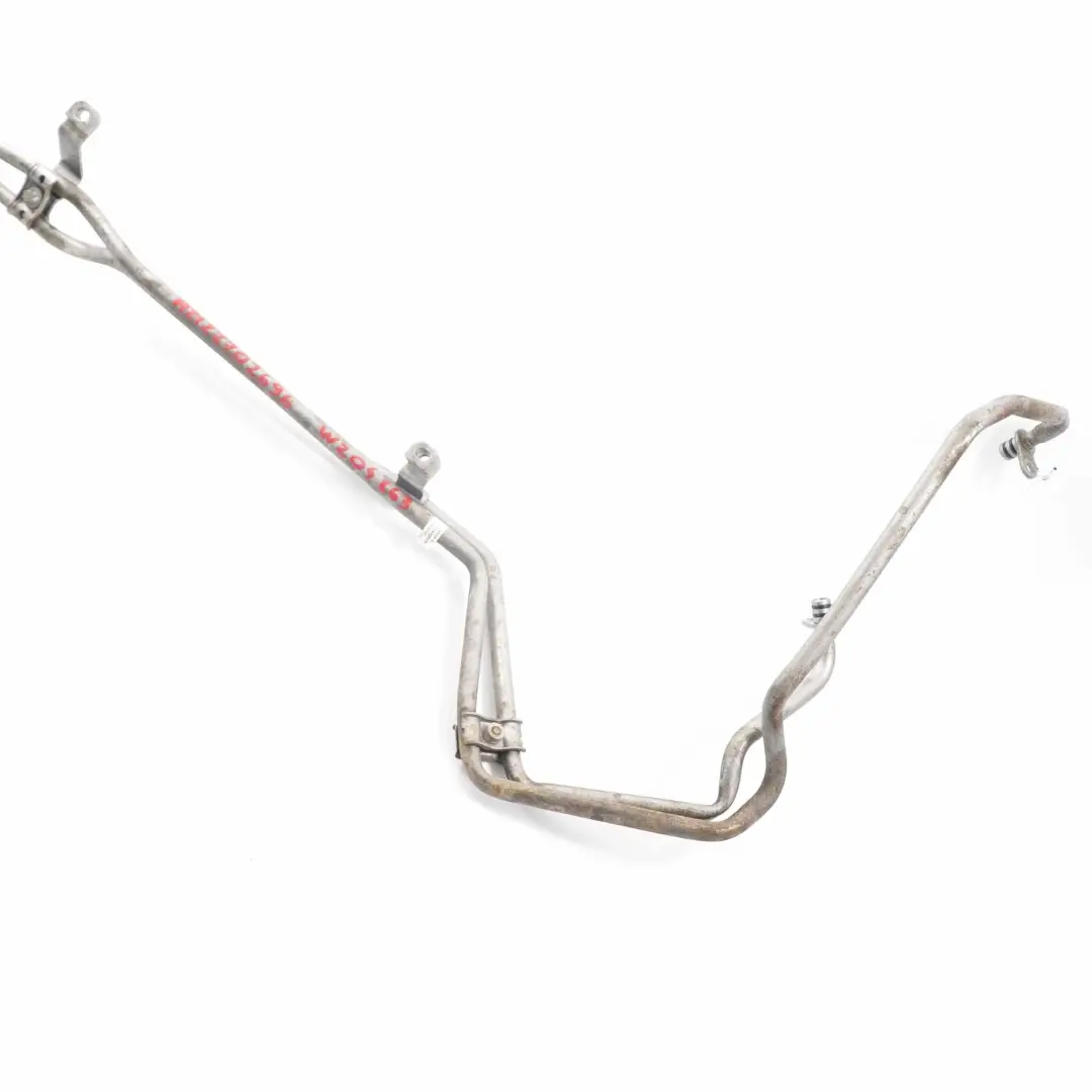 M156 Tubo Raffreddamento Olio Cambio Cambio Automatico per Mercedes W204 C 63 AMG con numero di parte A2122702696 Mercedes W204 C 63 AMG M156 Tubo Raffreddamento Olio Cambio Cambio Automatico - SKU A2122702696 - Numero di parte A2122702696