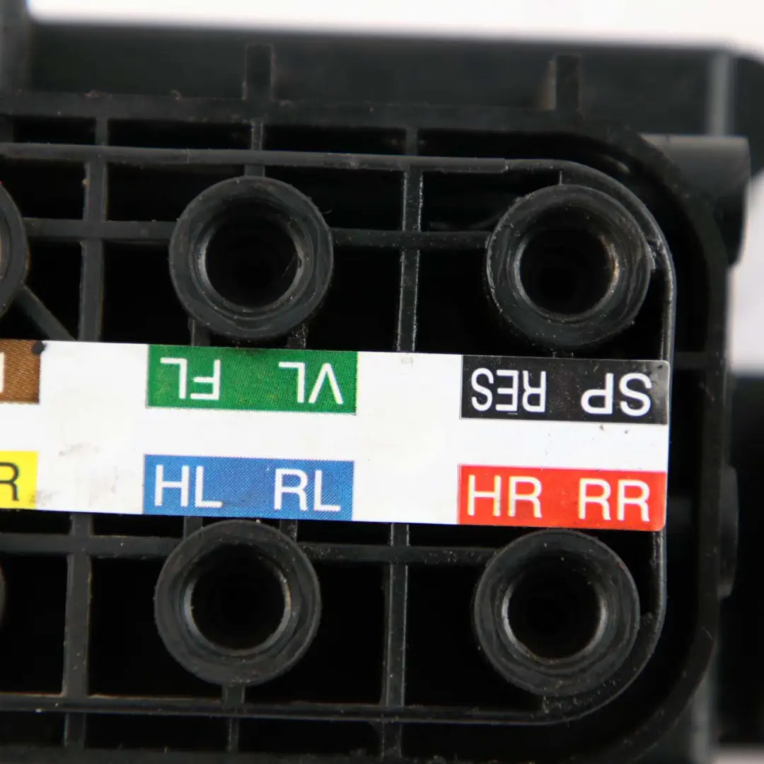 Mercedes-Benz S W221 Valve Block Air Suspension Control Unit Module to with Part number A2123200358 Mercedes-Benz S W221 Valve Block Air Suspension Control Unit Module - SKU A2123200358 - Part number A2123200358