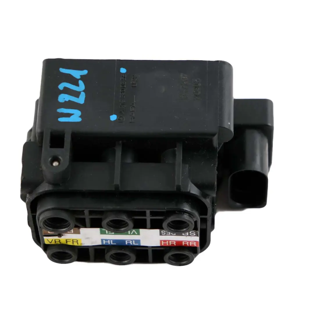 Bloque Válvulas Control Suspensión de Aire Módulo para Mercedes W221 con número de pieza A2123200358 Mercedes W221 Bloque Válvulas Control Suspensión de Aire Módulo - SKU A2123200358 - Número de pieza A2123200358